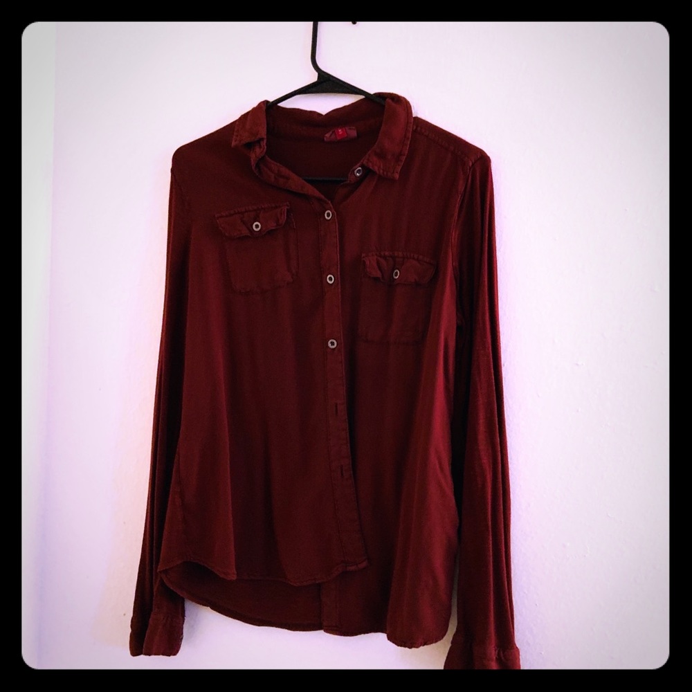 Soft Button Down ❤️